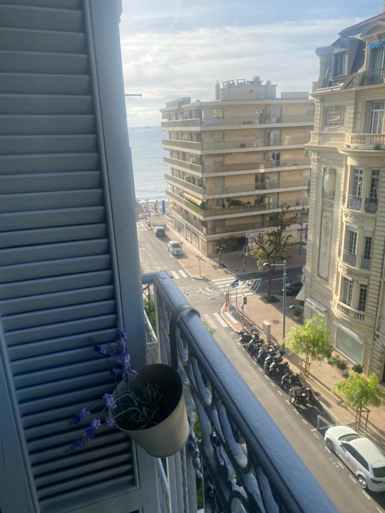 Les Fleurs Astoria Apartment Menton Exterior foto